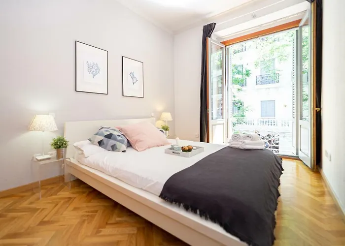 Apartamentos Plaza De Espana